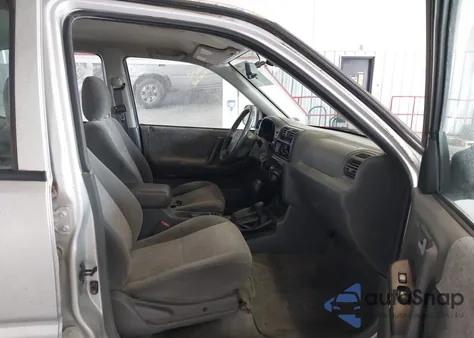 2000 Isuzu Rodeo Ls/Lse/S from USA, damaged, VIN 4S2DM58W8Y4325323